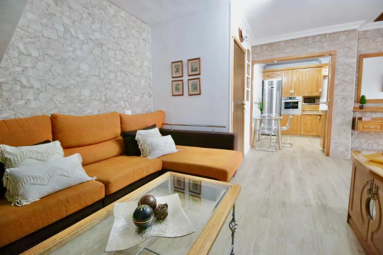 Ohana Atico Avenida Chayofita Los Cristianos  Apartment